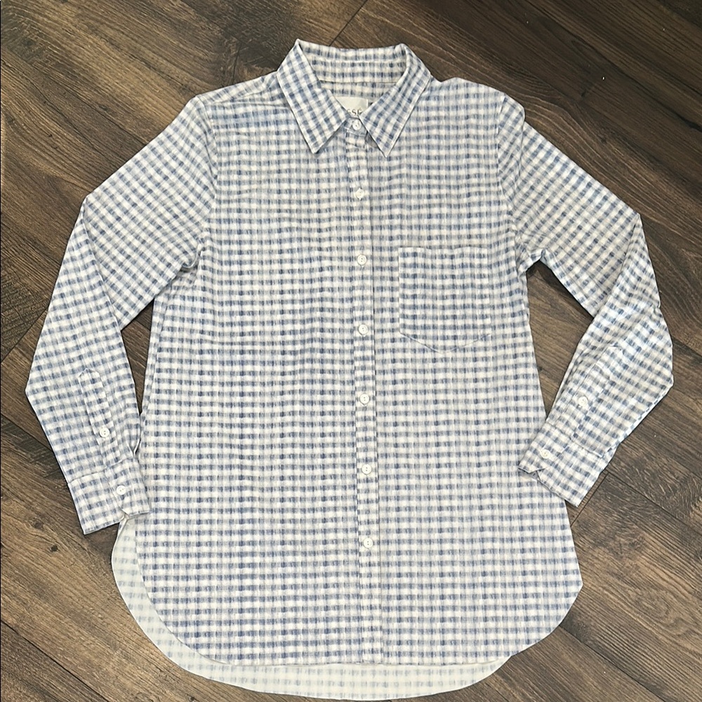 Lysse Blue Checkered Shirt Size Medium